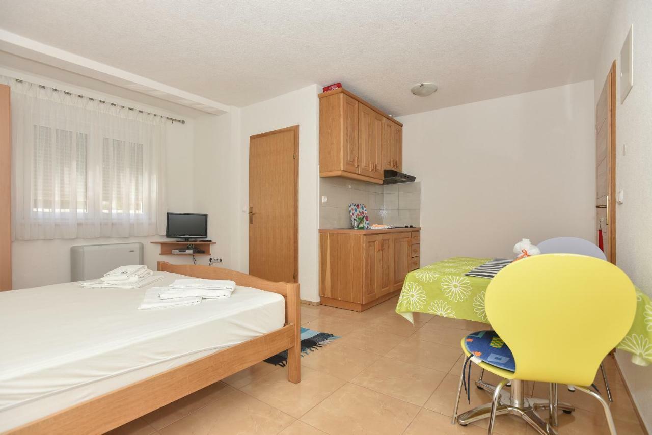 Beslic Apartments Veliko Brdo  エクステリア 写真
